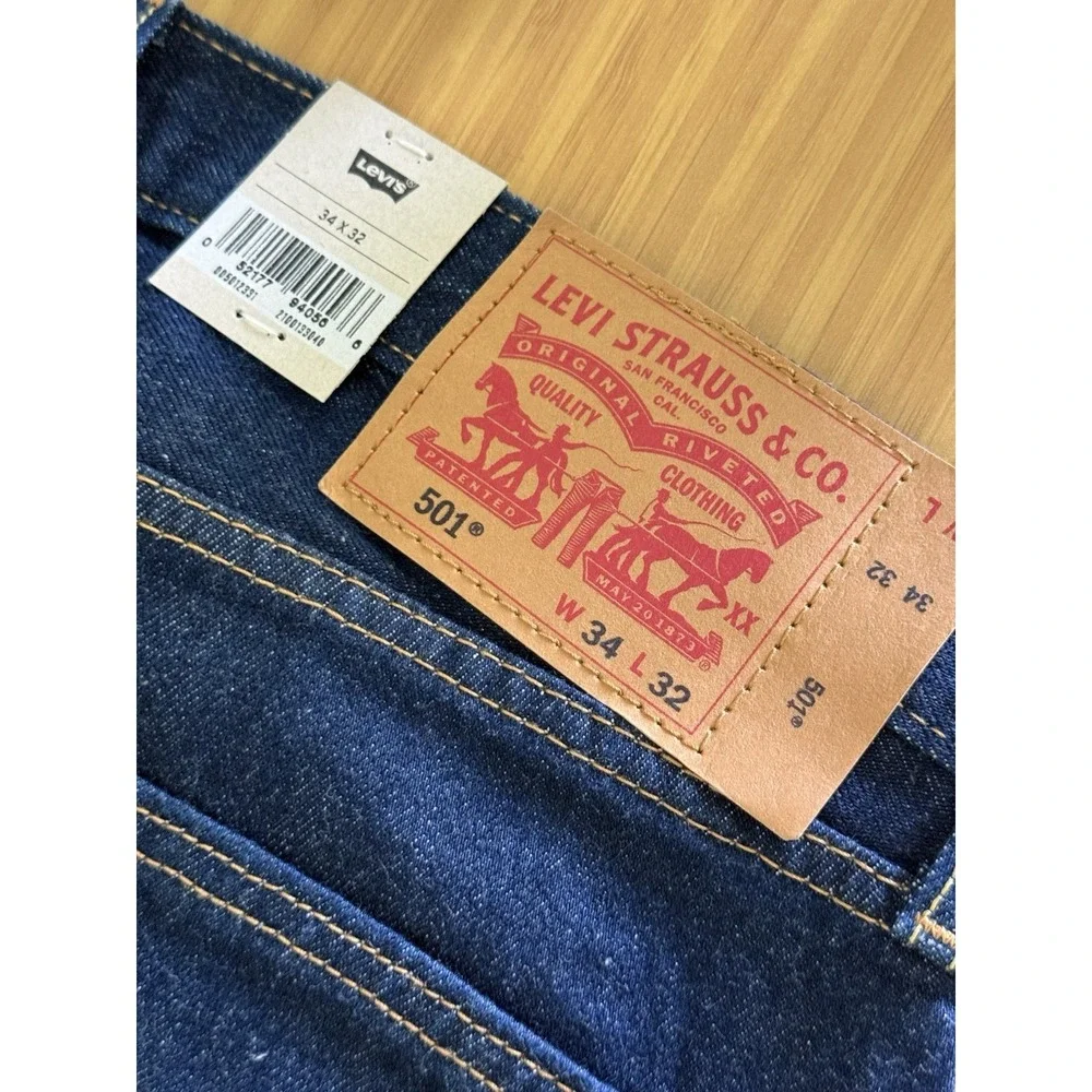 Levi's 501 NWT Original Stretch Jeans NWT 34x32 Dark Wash 00501-2331